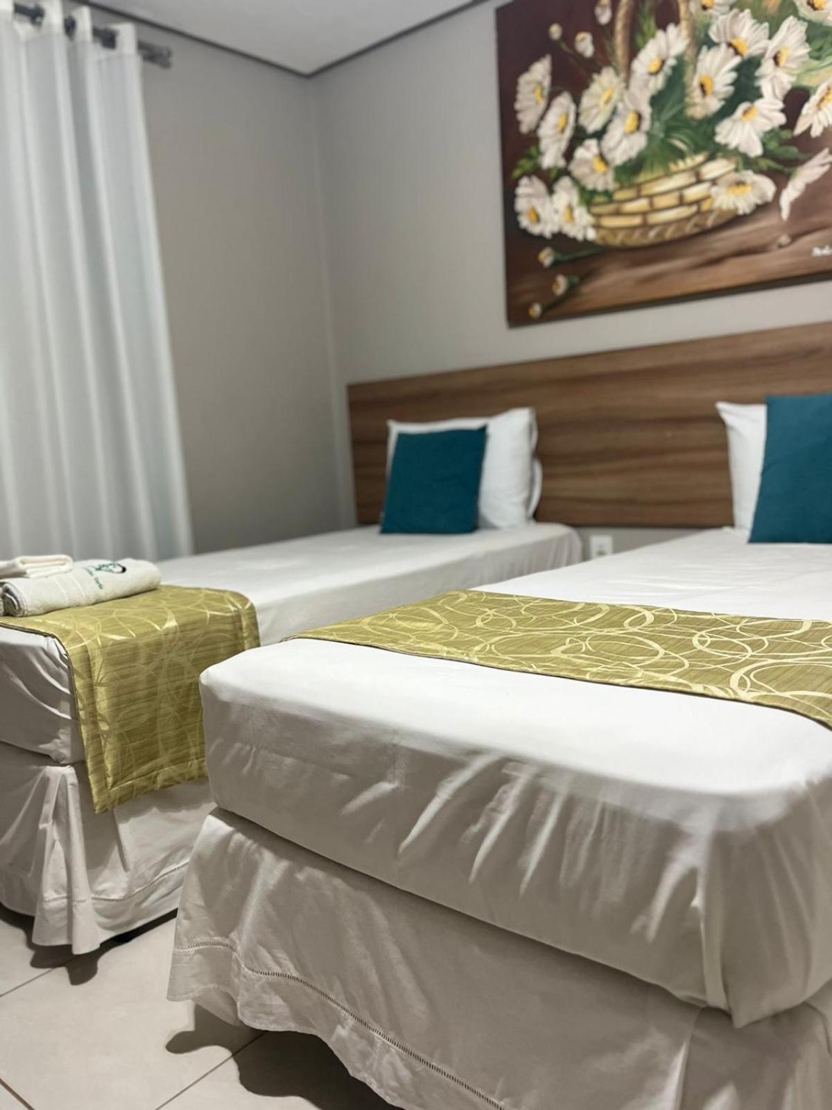 Hotel Cantinho Verde Teixeira de Freitas Room photo